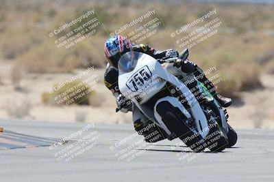 media/Oct-02-2025-Racers Edge (Thu) [[2c91cb6ab3]]/3-B Group/Session 3-Turn 16 (12pm)/